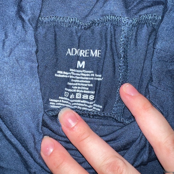 Sweats - Picture 5 of 5